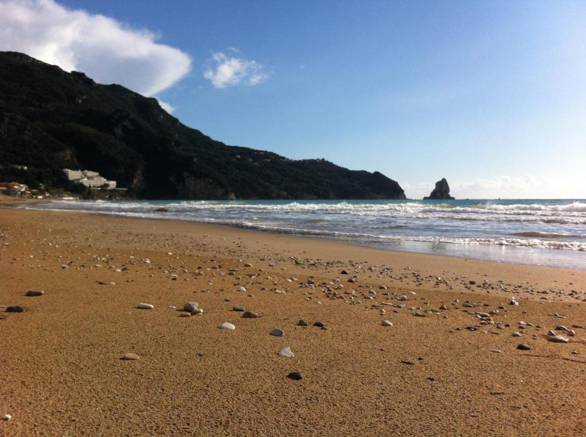 Sandy Coast Hospitality Appartement Agios Gordios  Buitenkant foto